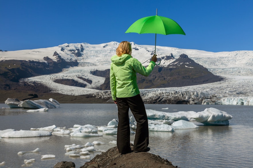 在冰岛，雨伞不太实用。
