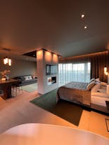 Signature by Vik Apartments heeft ruime en luxe suites.