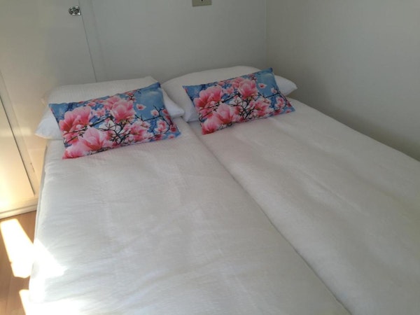 Comfortable beds at Welcome Guesthouse Edinborg help guests re-energize after a long and tiring day.