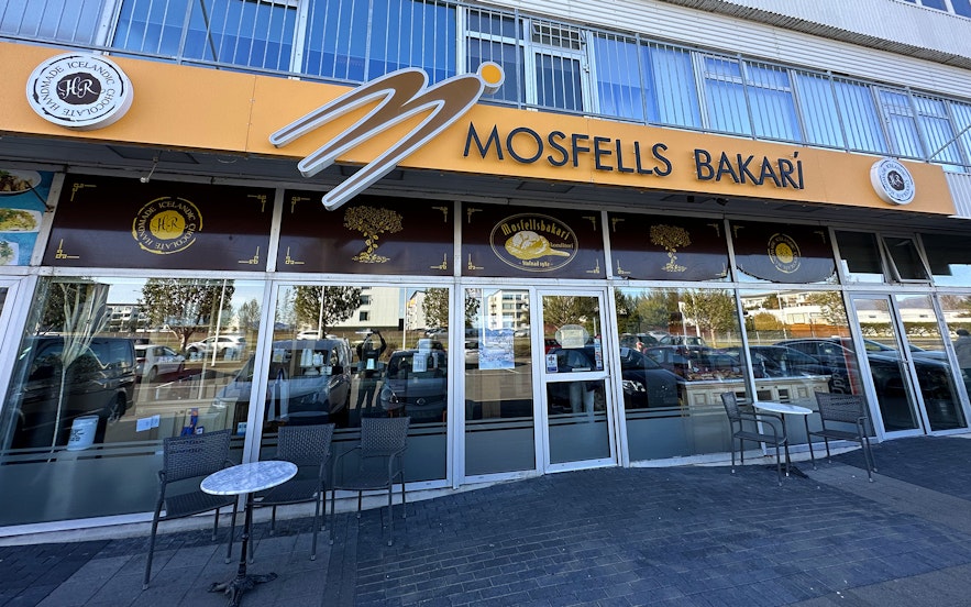 Mosfellsbakari有多种冰岛糕点和美味三明治可供选择
