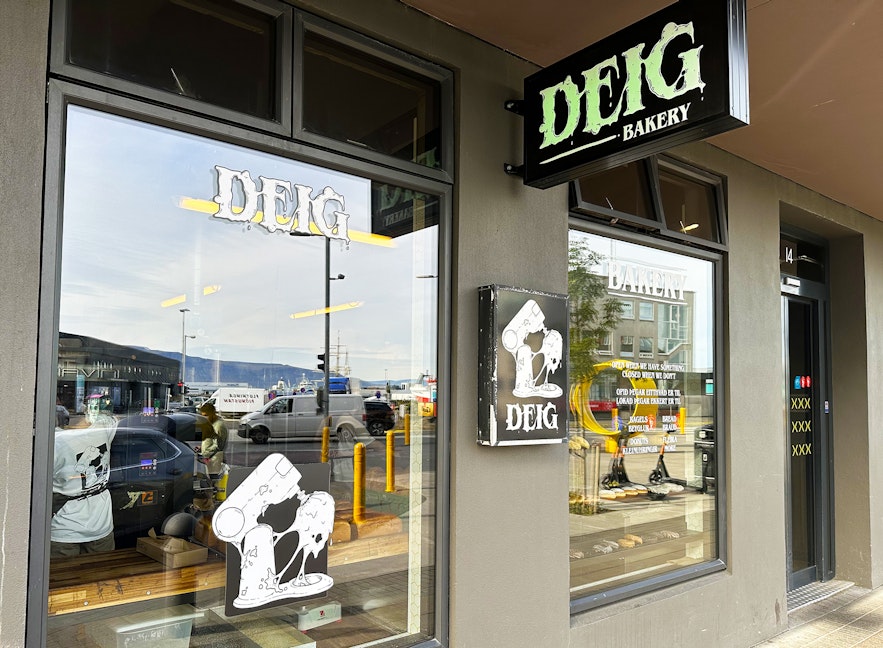Deig is a great bakery and bagel shop located within Exeter Hotel in Reykjavik