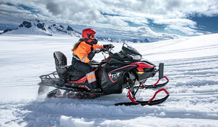 Amazing 1-hour Snowmobile Tour on Langjokull from Geysir Geothermal Area