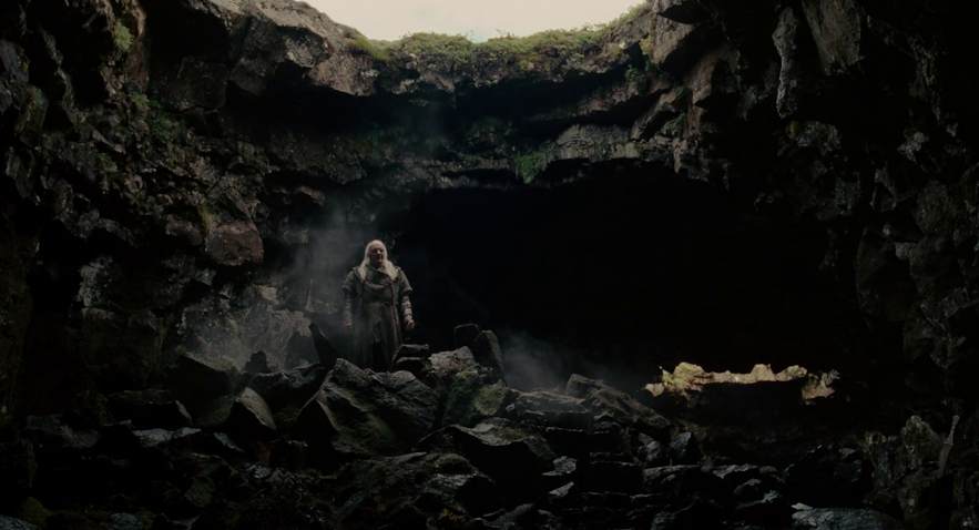 영화 '노아' 중 앤서니 홉킨스와 러셀 크로우의  장면을 촬영한 아이슬란드 뢰이파르홀스헬리르 동굴