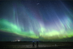 Nature's grand spectacle: the fascinating northern lights in all their glory.