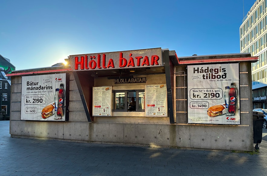Für ein Sandwich zu später Stunde gibt es nichts Besseres als Hlöllabátar in Reykjavik