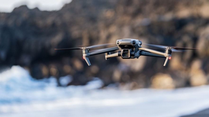 You can easily bring drones under 250 grams to Iceland