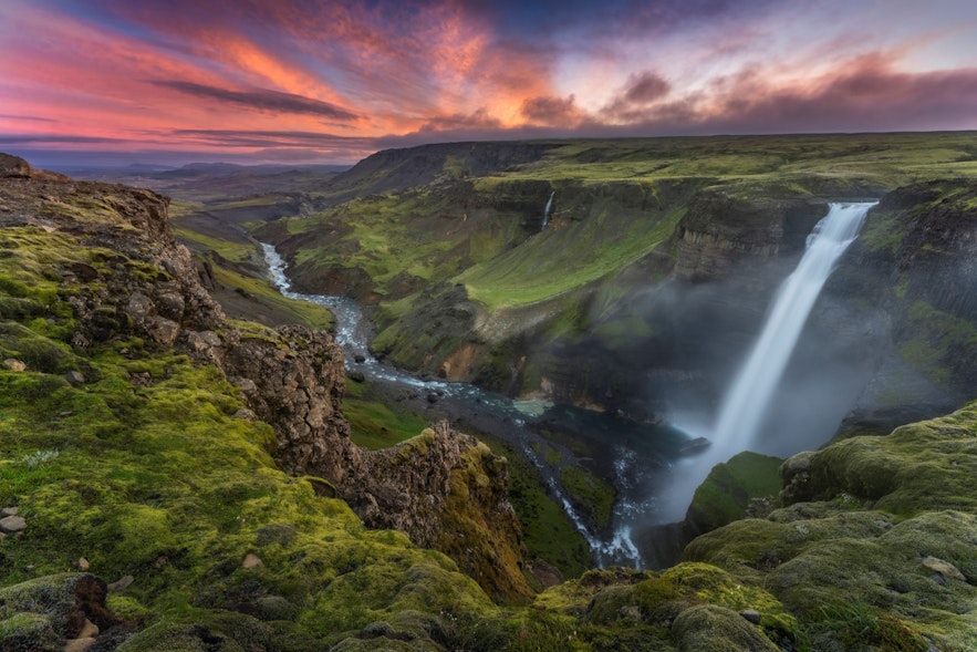 Háifoss瀑布是冰岛第四高的瀑布