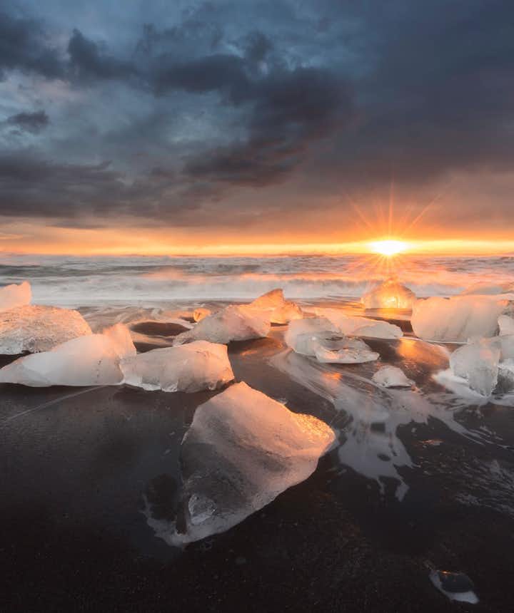 The icebergs from the Jokulsarlon glacier lagoon look stunning in the sun