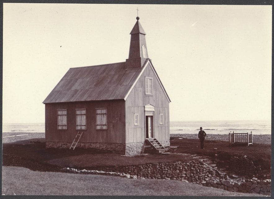 Strandarkirkja church as it looked around the year 1900