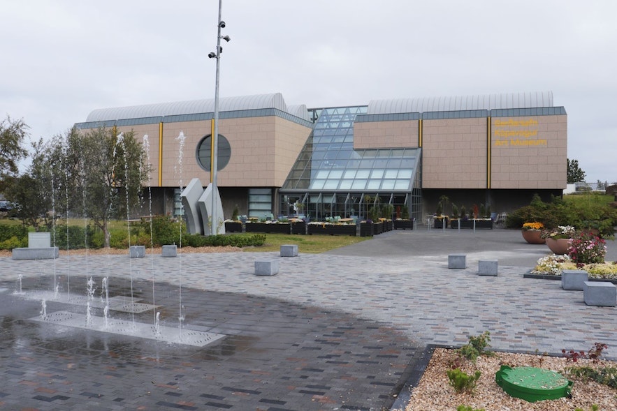 Gerdarsafn艺术博物馆是一家位于冰岛科帕沃于尔的现代艺术博物馆。