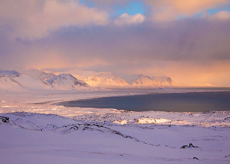 A mini expedition on Snæfellsjökull Glacier