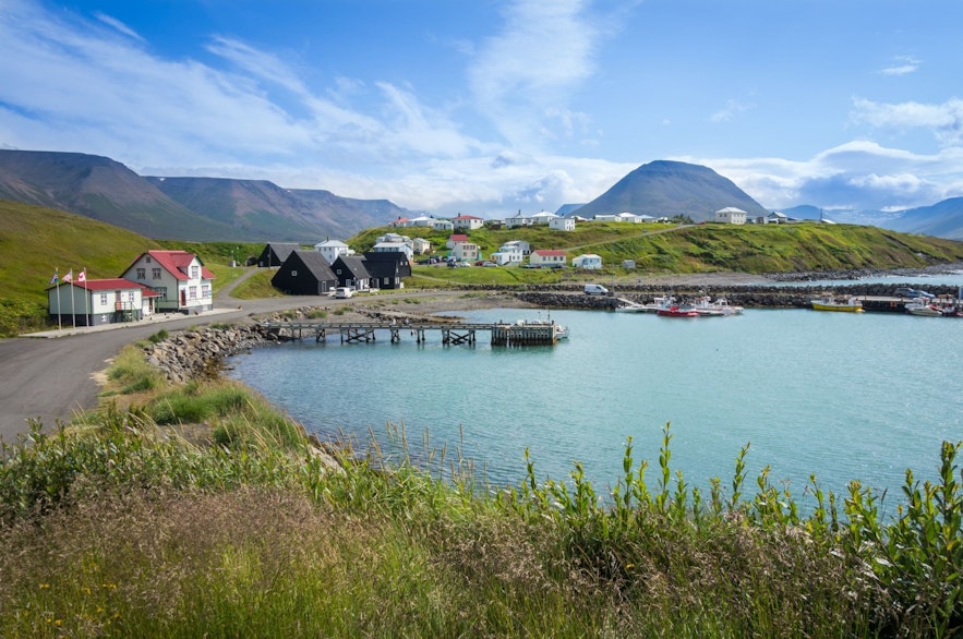 霍夫索斯是冰岛西北部的美丽村庄之一。