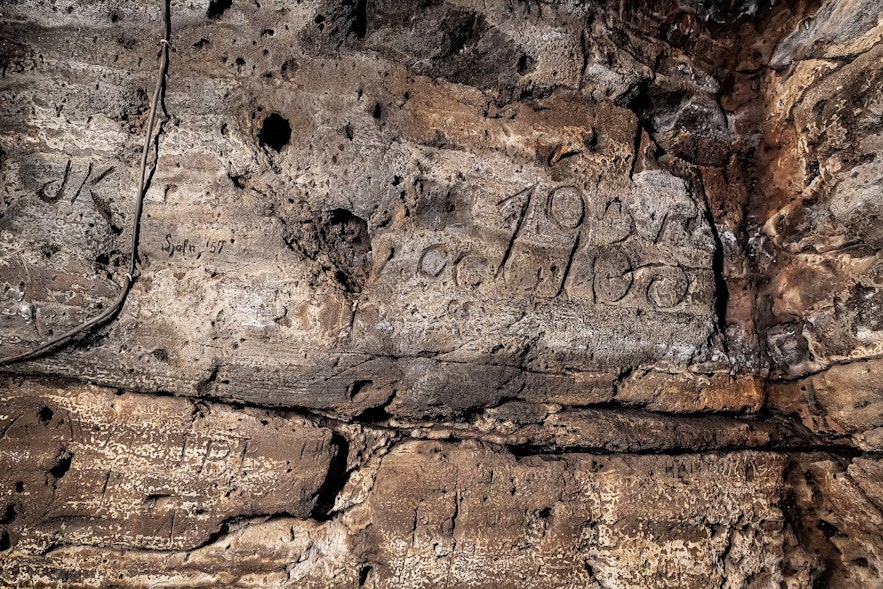 Markings on the walls of one of the Caves of Hella.