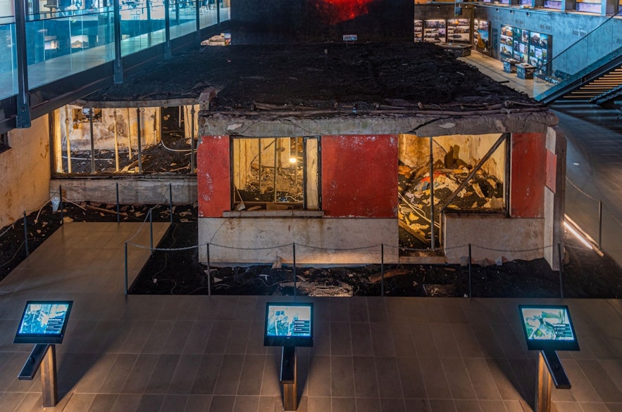 Eldheimar火山博物馆中的房子是一件震撼的展品