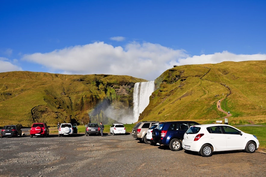 冰岛租车车型的选择取决于您的旅行路线。