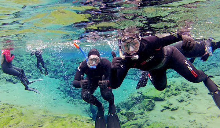 Kompletna 9-godzinna wycieczka po Złotym Kręgu wraz ze snorkelingiem w Silfrze z podwodnymi zdjęciami