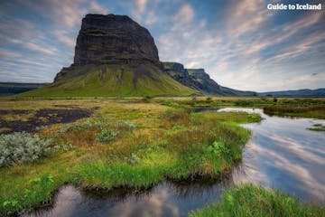 Idées de lieux à visiter lors de votre voyage avec location de voiture en Islande 