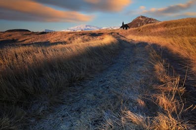 La péninsule de Snæfellsnes recèle tellement de merveilles naturelles toutes différentes qu'on l'appelle parfois « l'Islande en miniature ».