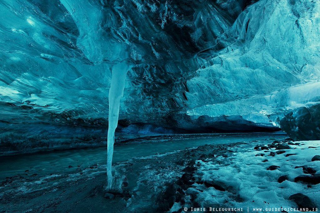 On a winter self-drive tour, you can travel the South Coast to Vantajökull National Park where you can take a tour to an authentic ice cave.