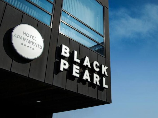Black Pearl Reykjavik