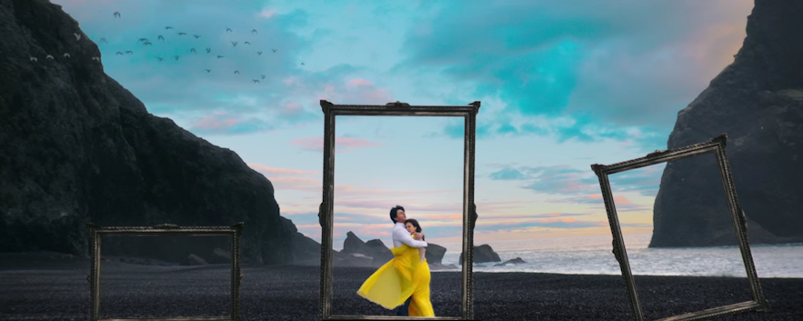 Framed shot from Dilwale in Iceland