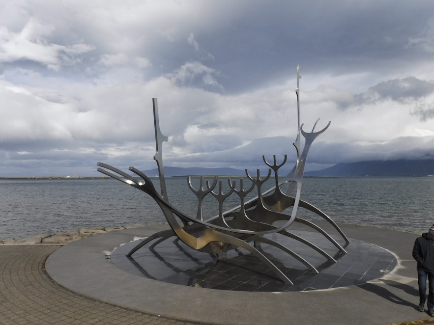 5 Lugares que no puedes dejar de visitar si vas a Reykjavik 