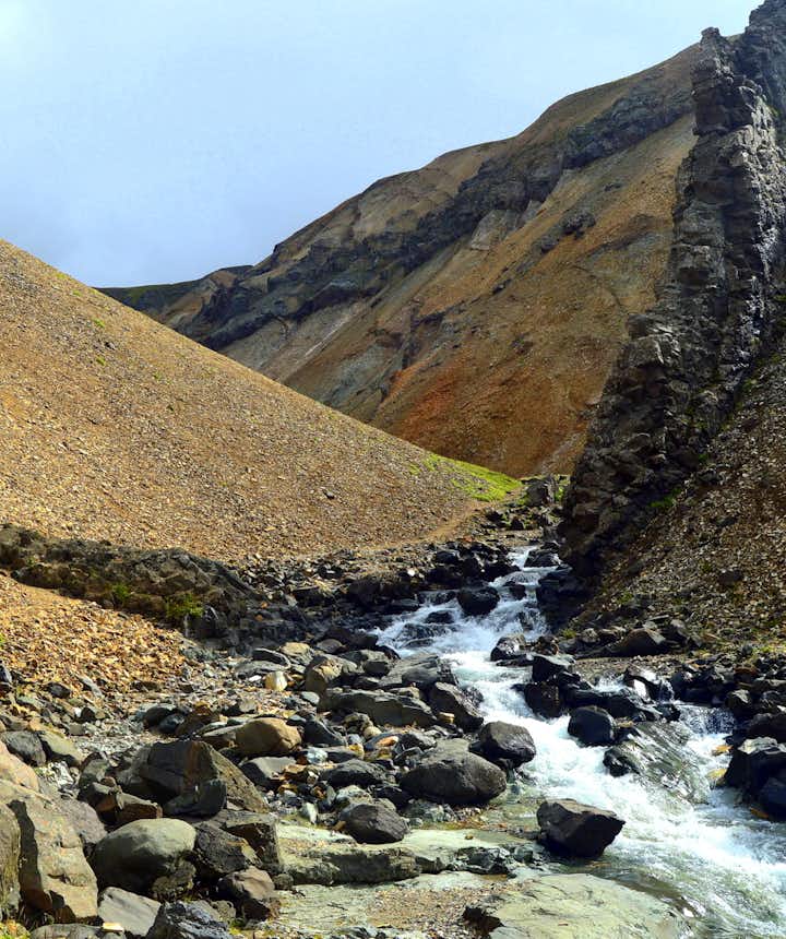 The Njarðvík Haunting - Innra-Hvannagil Gorge - a Ghost-Story from East-Iceland