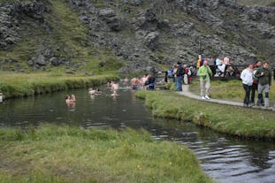 Dzień w Landmannalaugar | Wędrówka i gorące źródła