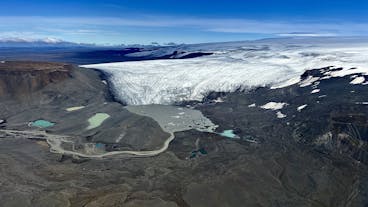 Tales Of Ice And Fire: The ÞÓRISJÖKULL And Hengil Landing Tour