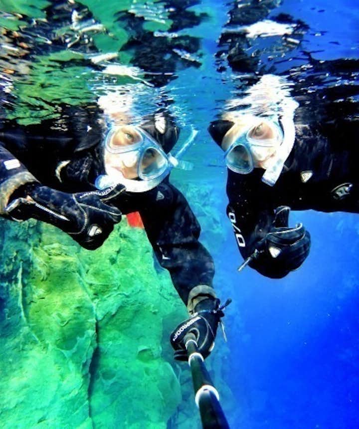 Snorkeling between continents - Silfra fissure