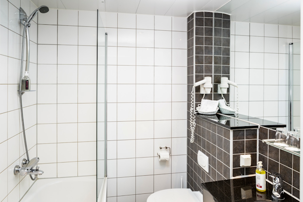 The private bathrooms at Center Hotels Arnarhvoll feature a hairdryer for your convenience.
