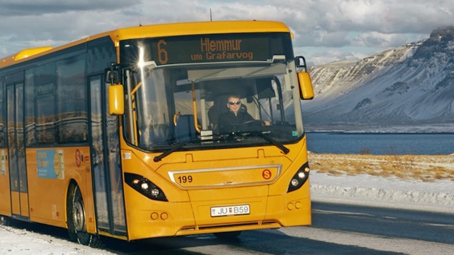 冰島公共Straeto巴士