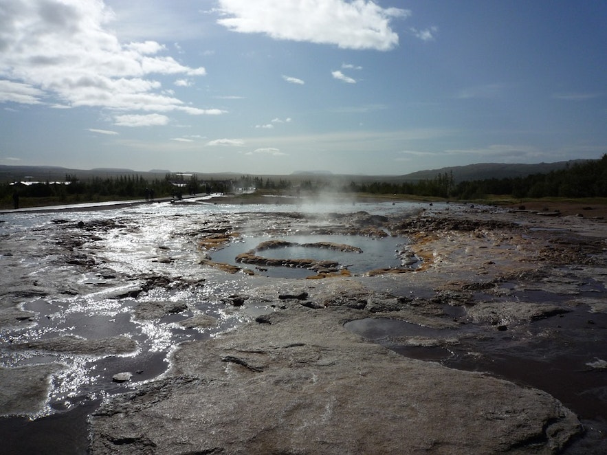 The Haukadalur Valley has all the specific conditions required for geysers to form.