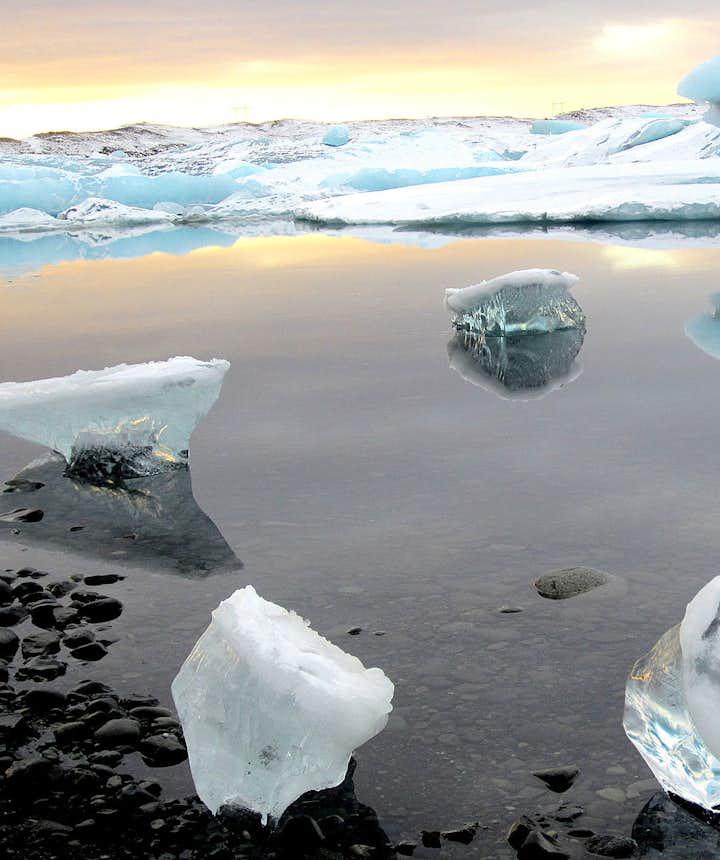 Jökulsárlón glacier lagoon in south Iceland
