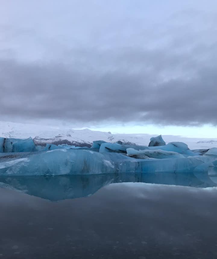 3days trips to jokulsarlon ice cave, with golden Circle,Glacier Hiking