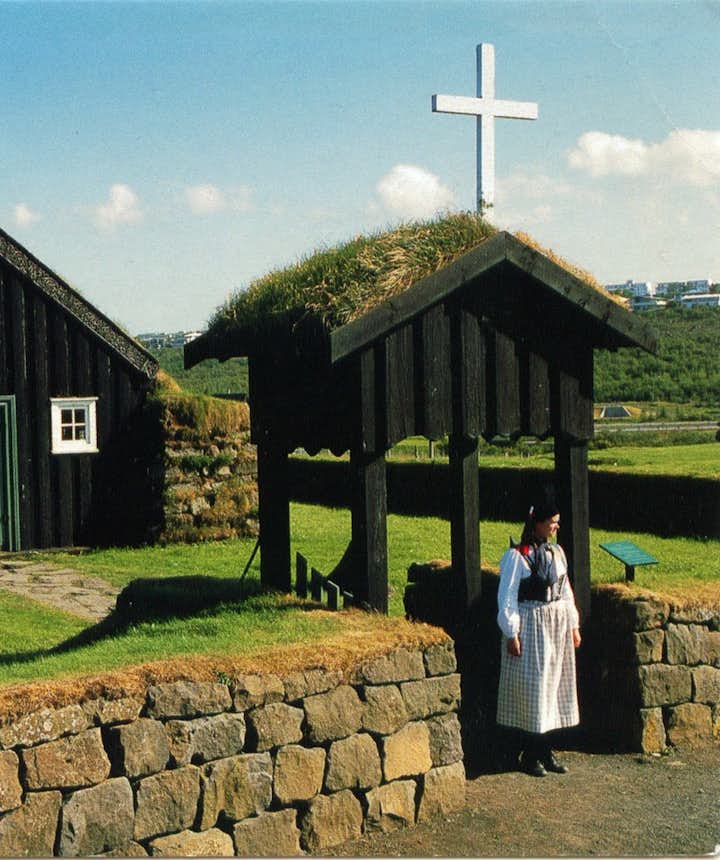 과거 아이슬란드인의 생활을 직접 경험해볼 수 있는 아르바이르 야외 박물관