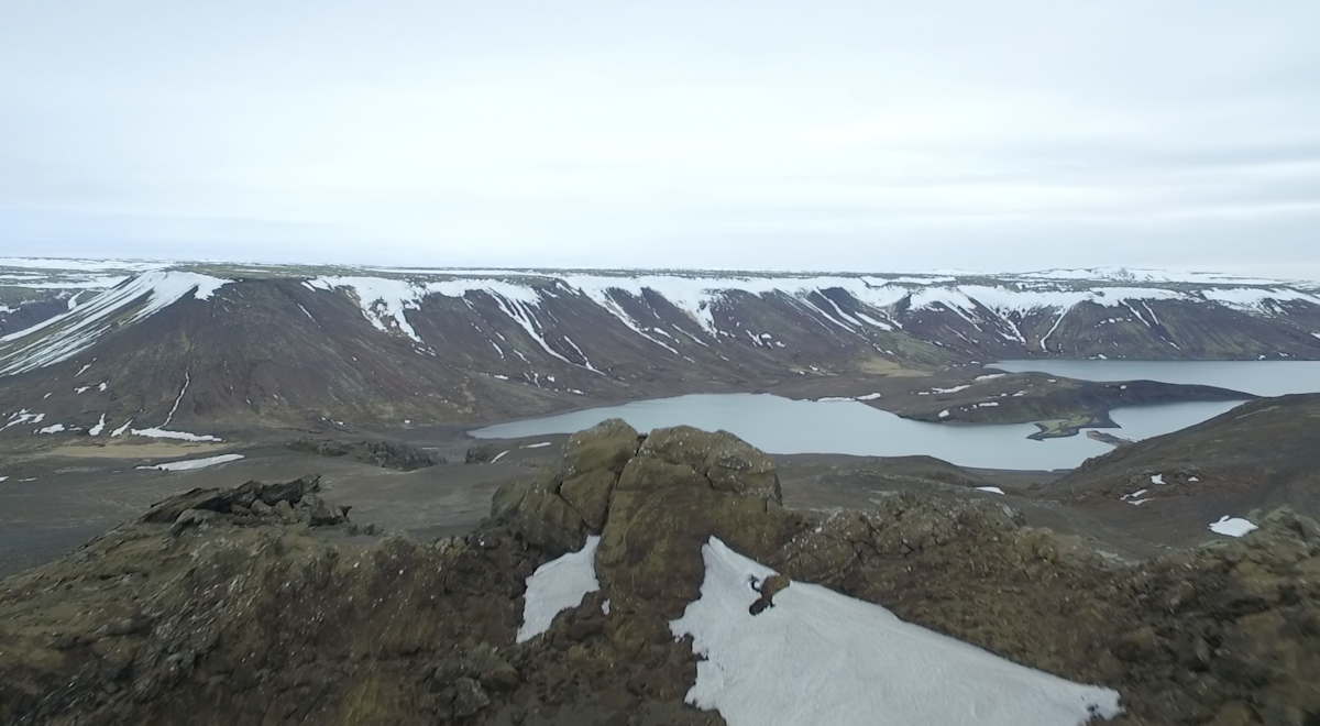 Mid-Atlantic Ridge hike | Guide to Iceland