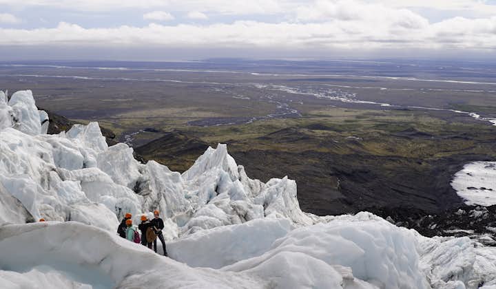 Widoki z lodowca Vatnajökull latem są niesamowite.