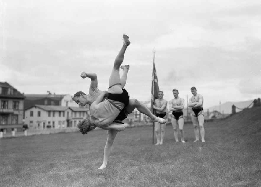 Icelandic wrestlers in Reykjavik, 1934
