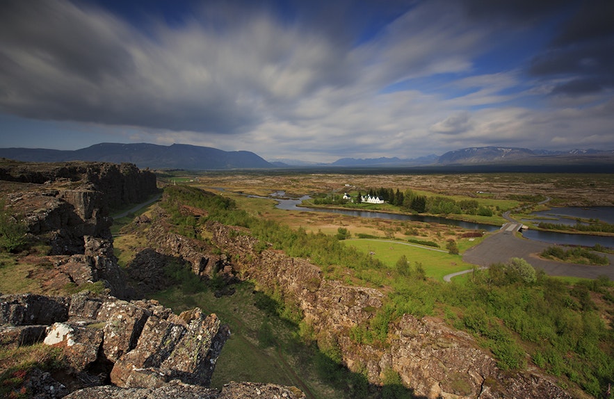 冰岛黄金圈辛格维利尔国家公园大裂缝