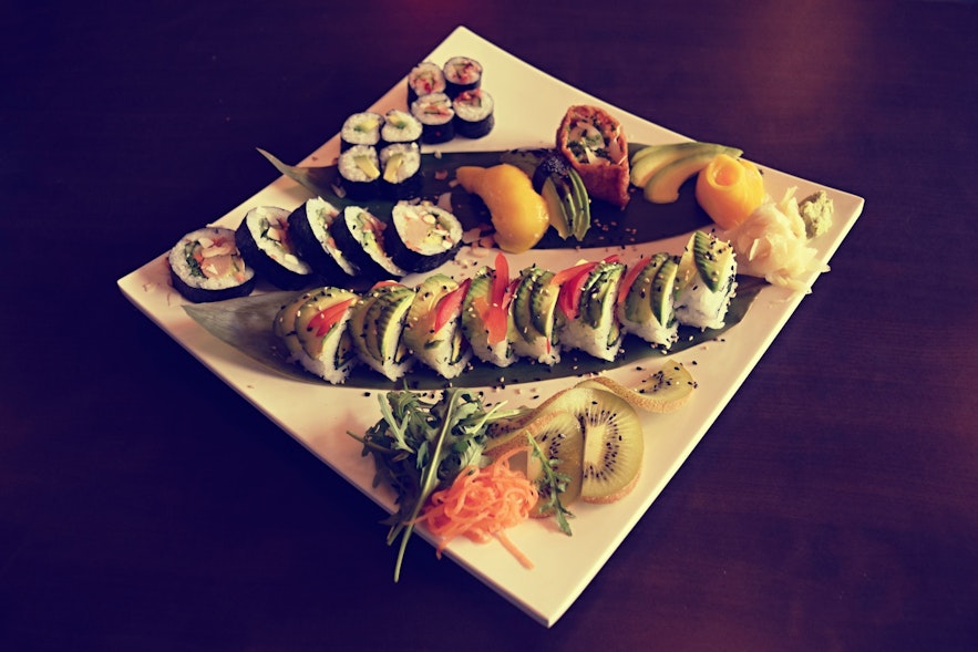 Vegan sushi at Sushibarinn