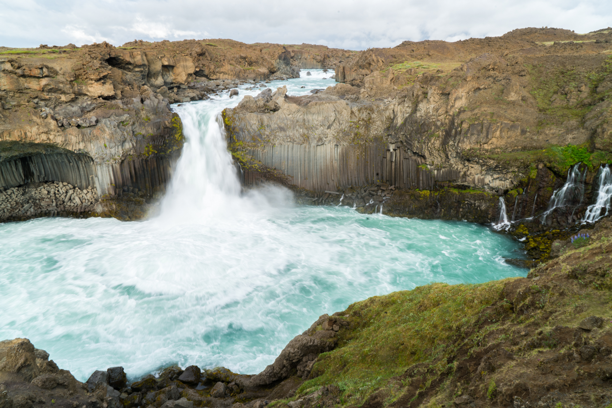 Lesser Known Waterfalls In Iceland You Shouldn T Miss