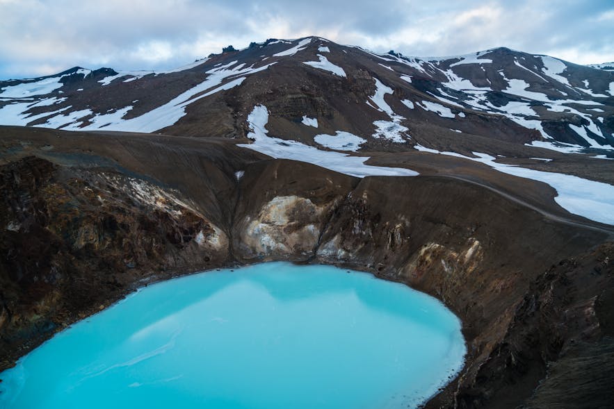 冰島北部Viti 火山口湖溫泉