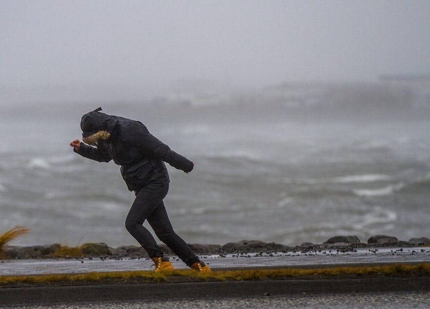 Das Wetter in Island kann – gelinde ausgedrückt – wechselhaft sein