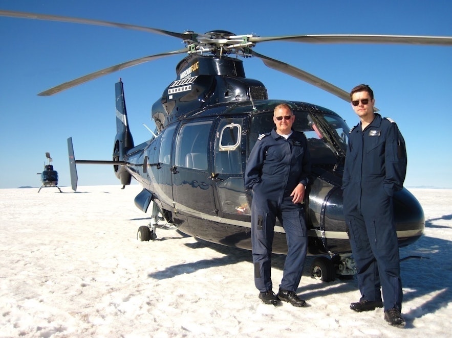Helicopter tours over Reykjavik and Iceland