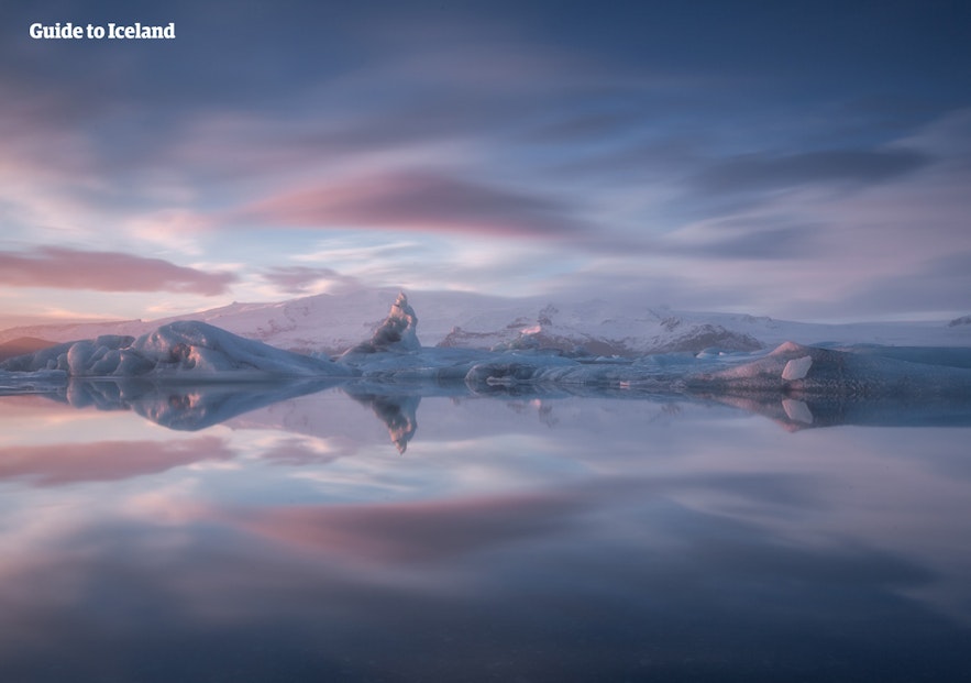 Seeing the glacier lagoon is a must when visiting Iceland