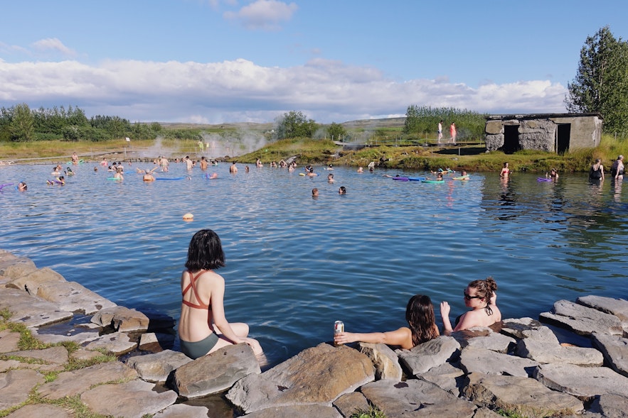 冰岛黄金圈沿线的秘密温泉