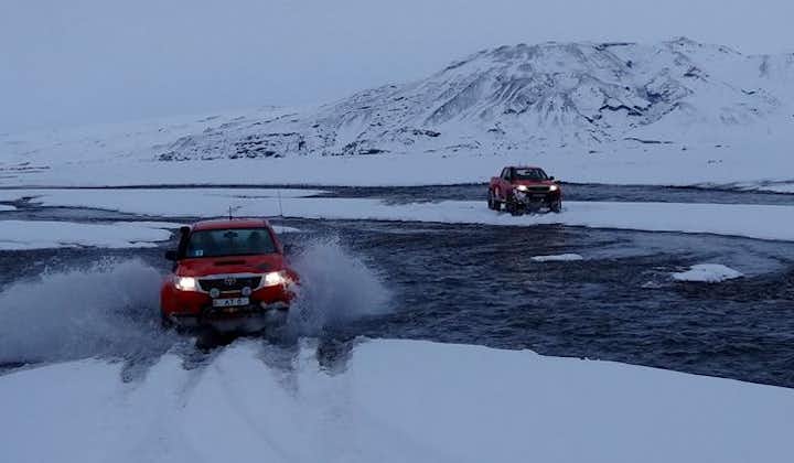 Learn how to drive a super jeep in Iceland.