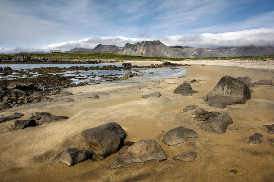 Ytri Tunga : plage de sable blanc à Snaefellsnes