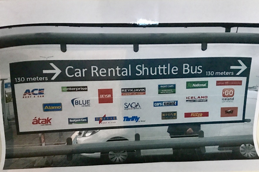 冰島租車公司接駁巴士Shuttle bus